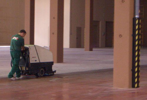 Neteja de garatges a Sabadell Neteja de garatges a Sabadell